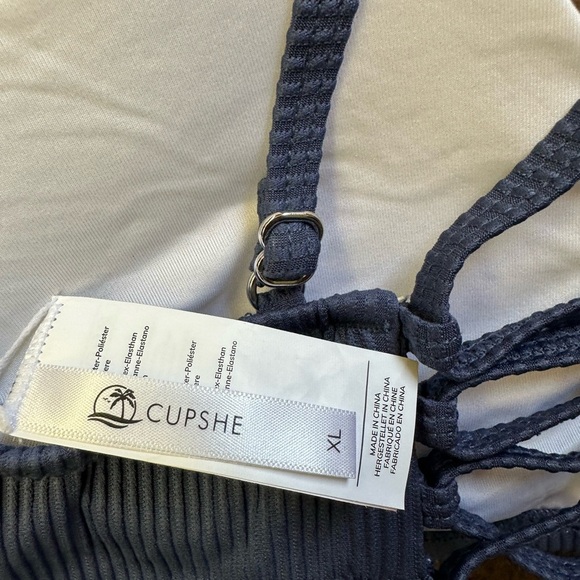 Cupshe Floral High-Waisted Bikini Set <<<<160>>> - Picture 6 of 7